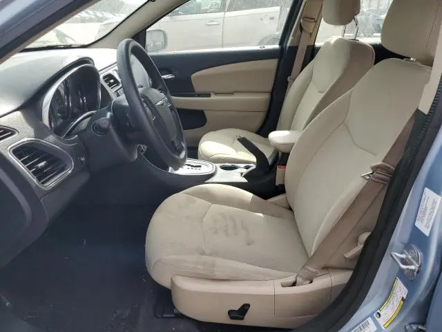2013 CHRYSLER 200 LX