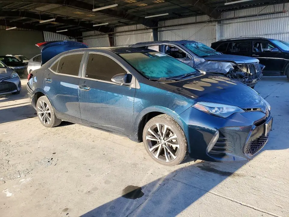 2017 TOYOTA COROLLA SE  