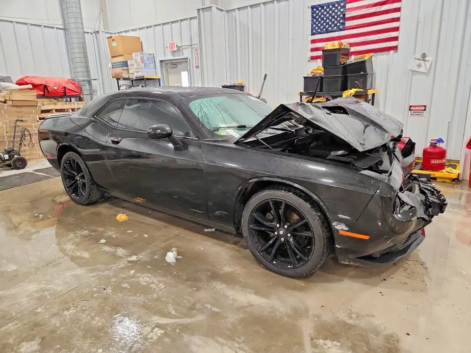 2018 DODGE CHALLENGER SXT  
