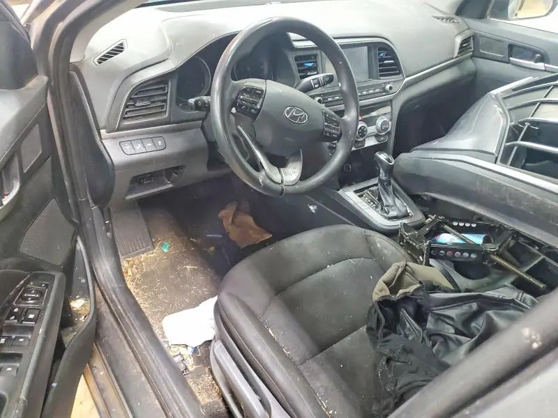 2019 HYUNDAI ELANTRA SEL  