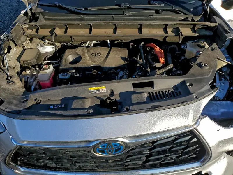 2021 TOYOTA HIGHLANDER HYBRID PLATINUM  