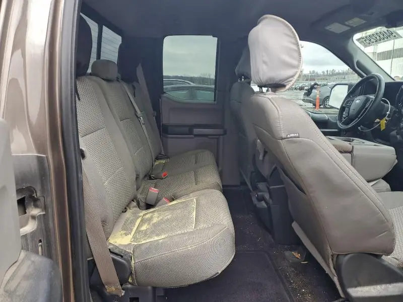 2016 FORD F150 SUPER CAB  