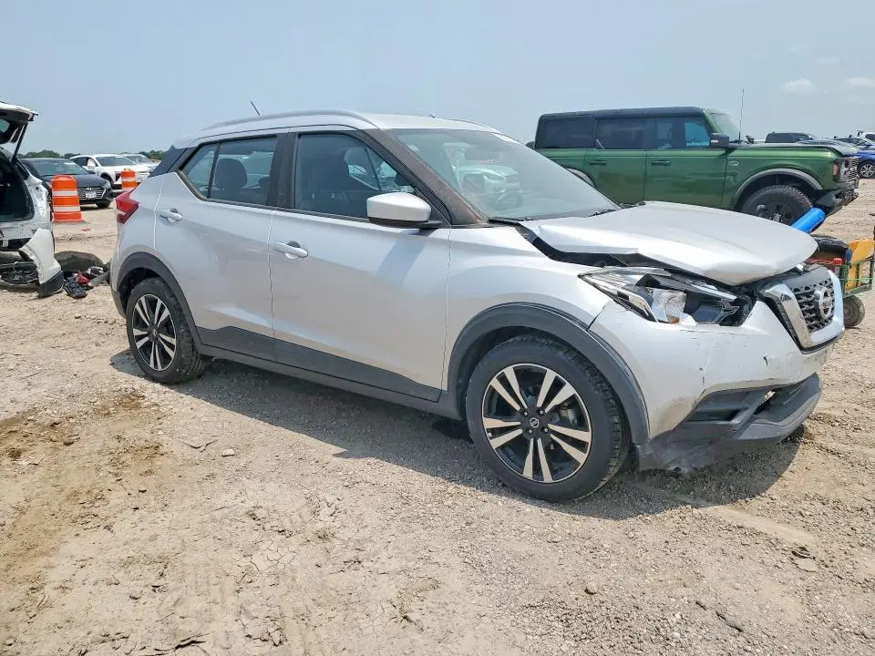 2019 NISSAN KICKS SV  