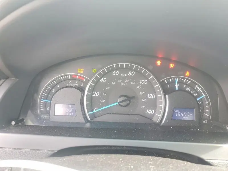 2015 TOYOTA CAMRY LE  