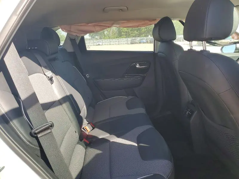 2020 KIA NIRO EX  