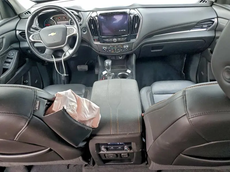 2021 CHEVROLET TRAVERSE LT  