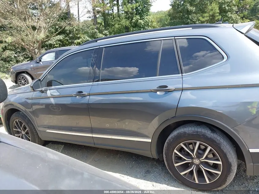 2021 VOLKSWAGEN TIGUAN  