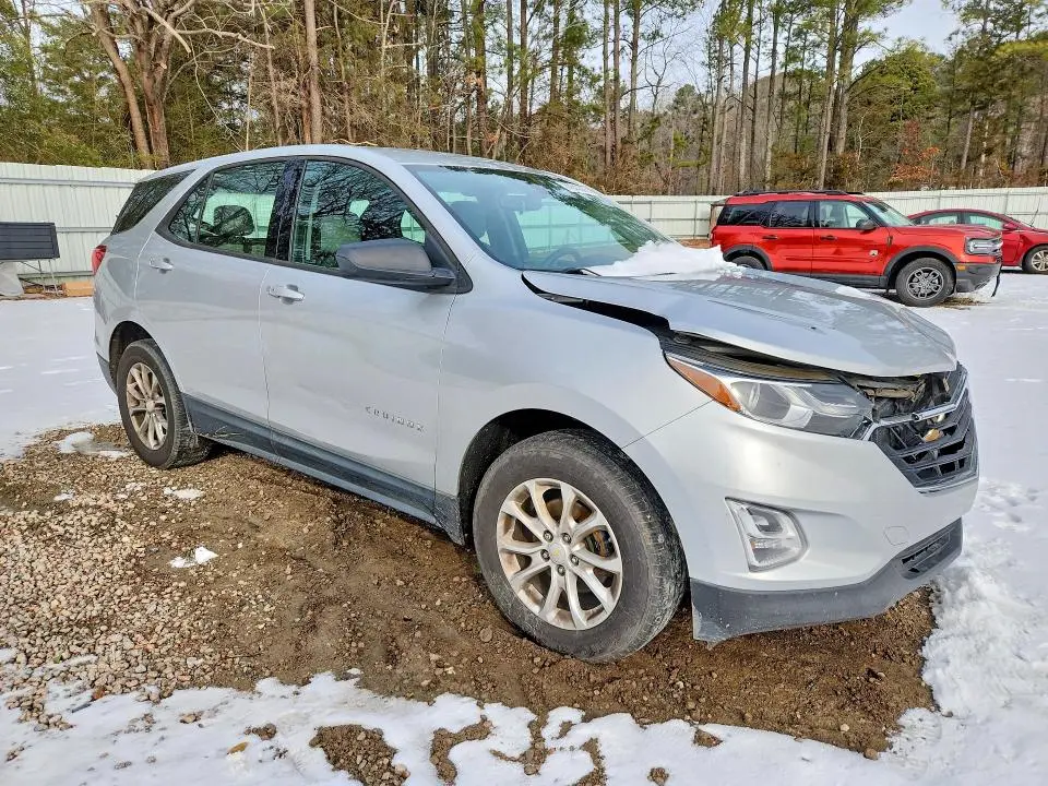 2018 CHEVROLET EQUINOX LS  
