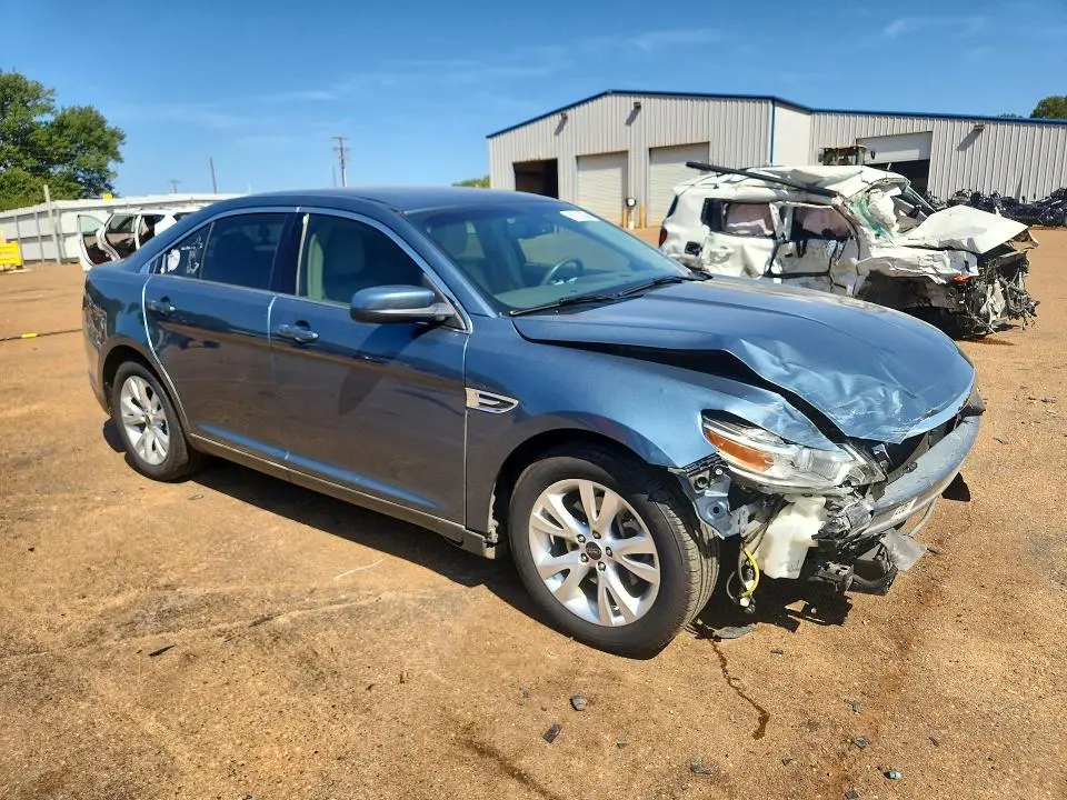 2010 FORD TAURUS   