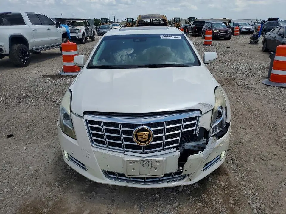 2013 CADILLAC XTS   