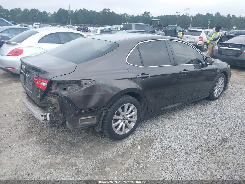 2018 TOYOTA CAMRY LE