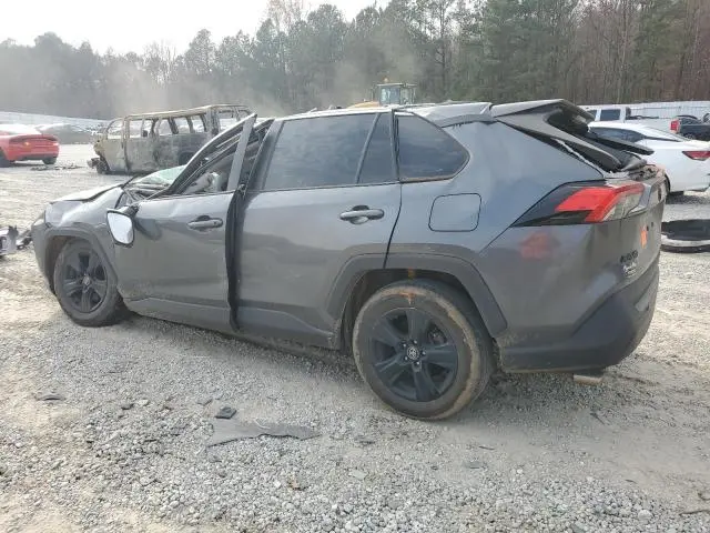 2020 TOYOTA RAV4 XLE  