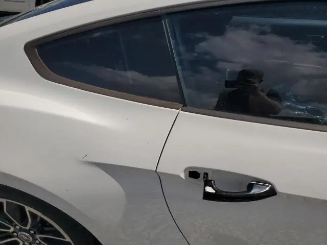 2017 FORD MUSTANG   