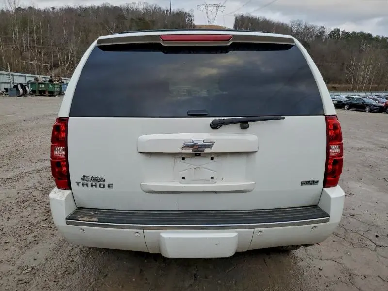 2011 CHEVROLET TAHOE K1500 LTZ  