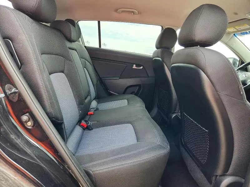 2016 KIA SPORTAGE LX  