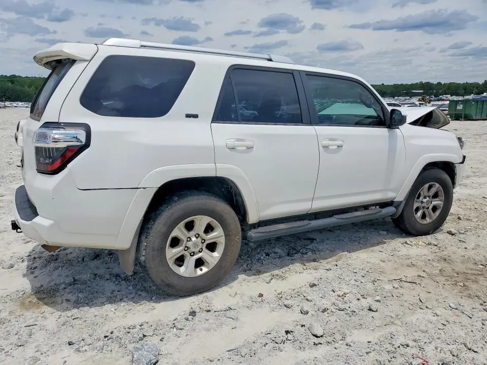 2016 TOYOTA 4RUNNER SR5  