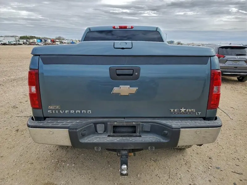2011 CHEVROLET SILVERADO C1500 LT  