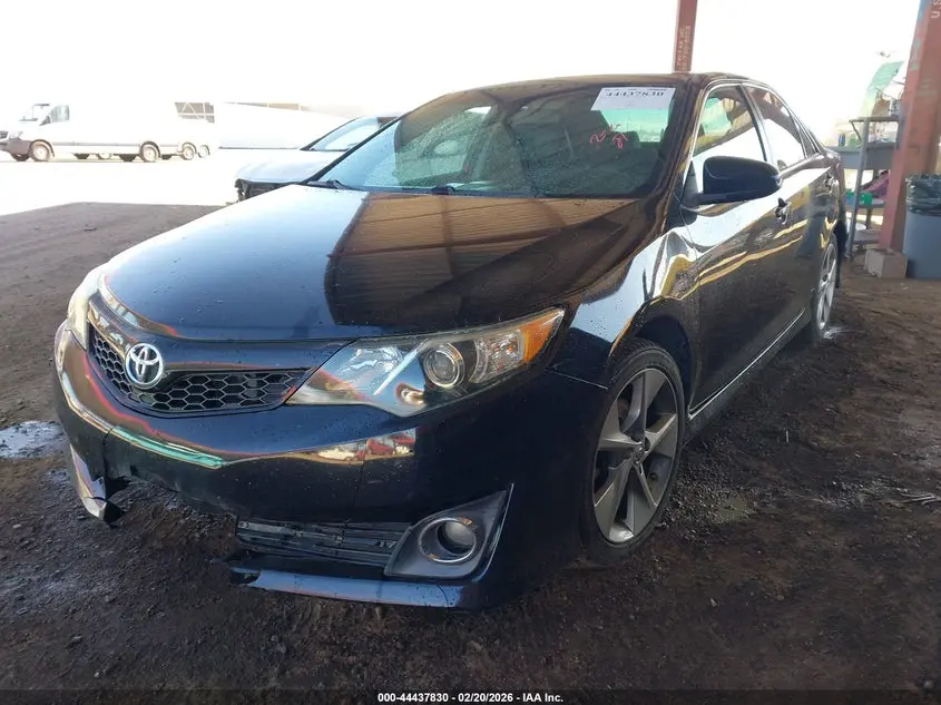 2012 TOYOTA CAMRY SE LIMITED EDITION
