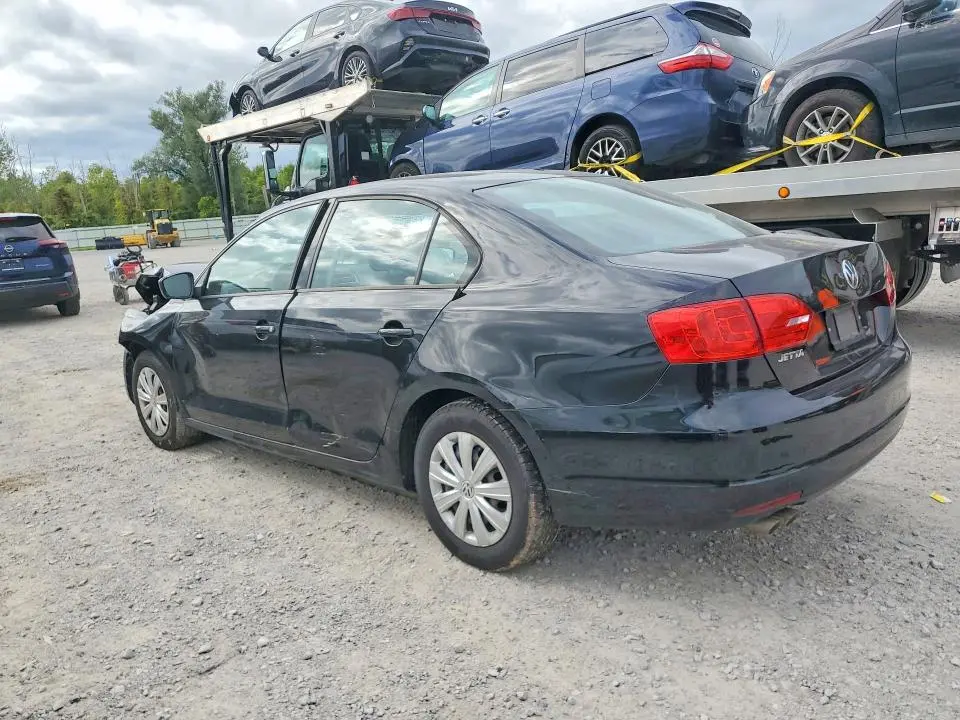2013 VOLKSWAGEN JETTA BASE  