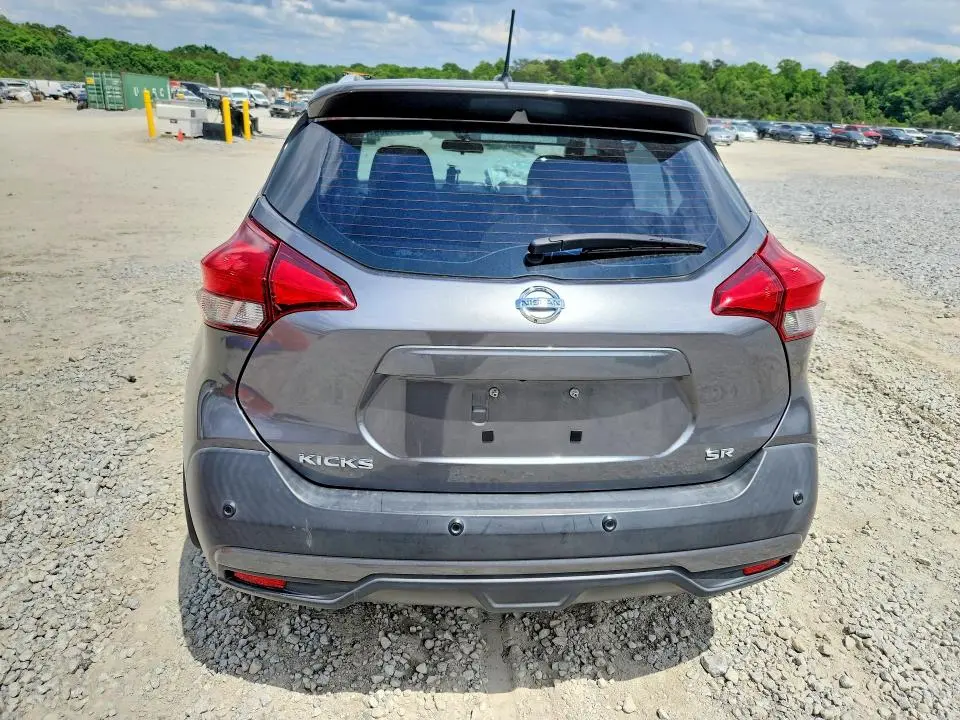 2020 NISSAN KICKS SR  