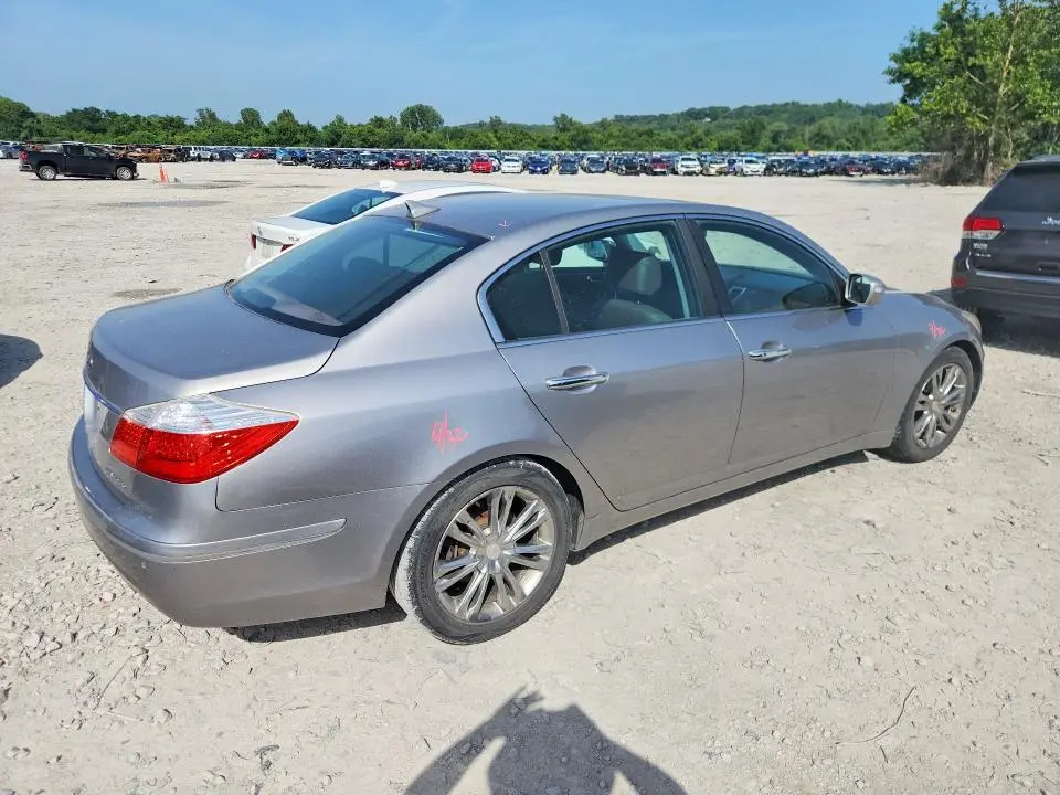 2011 HYUNDAI GENESIS 3.8L  