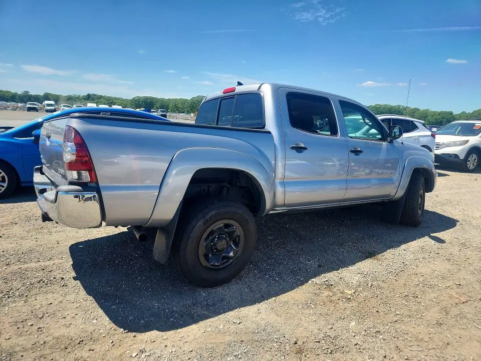 2015 TOYOTA TACOMA DOUBLE CAB  