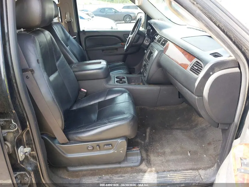 2010 GMC YUKON SLT