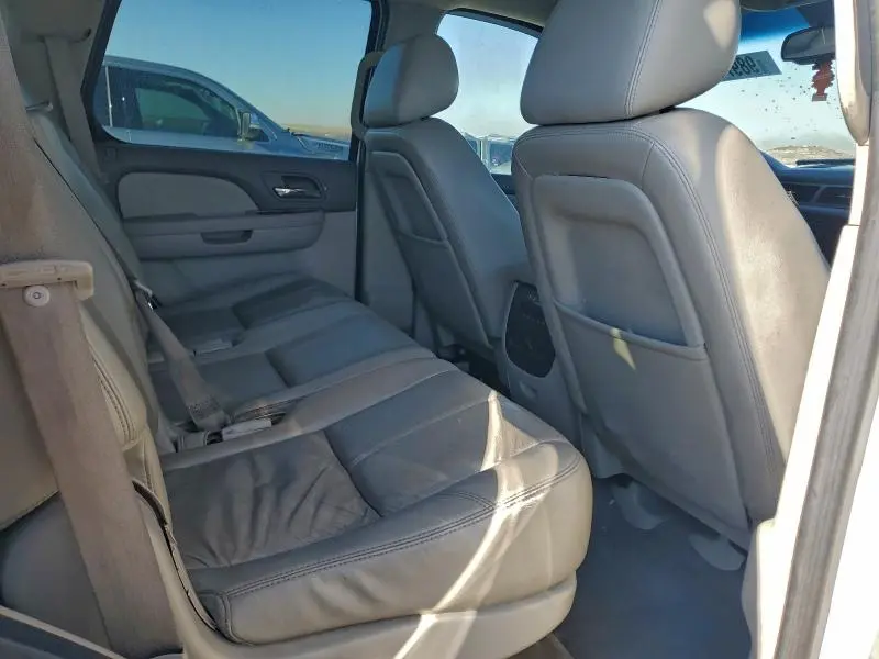 2010 CHEVROLET TAHOE K1500 LT  