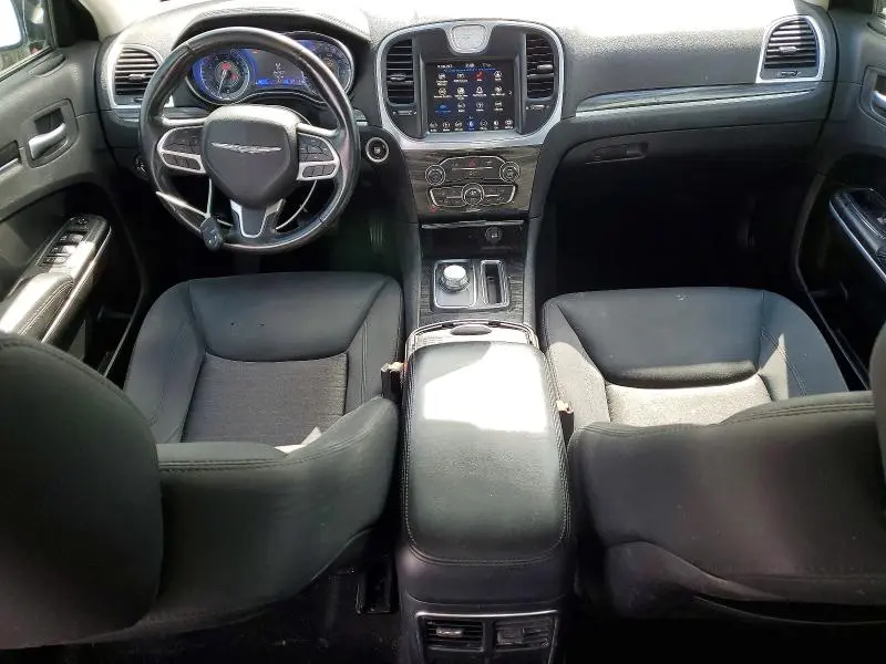 2019 CHRYSLER 300 TOURING  