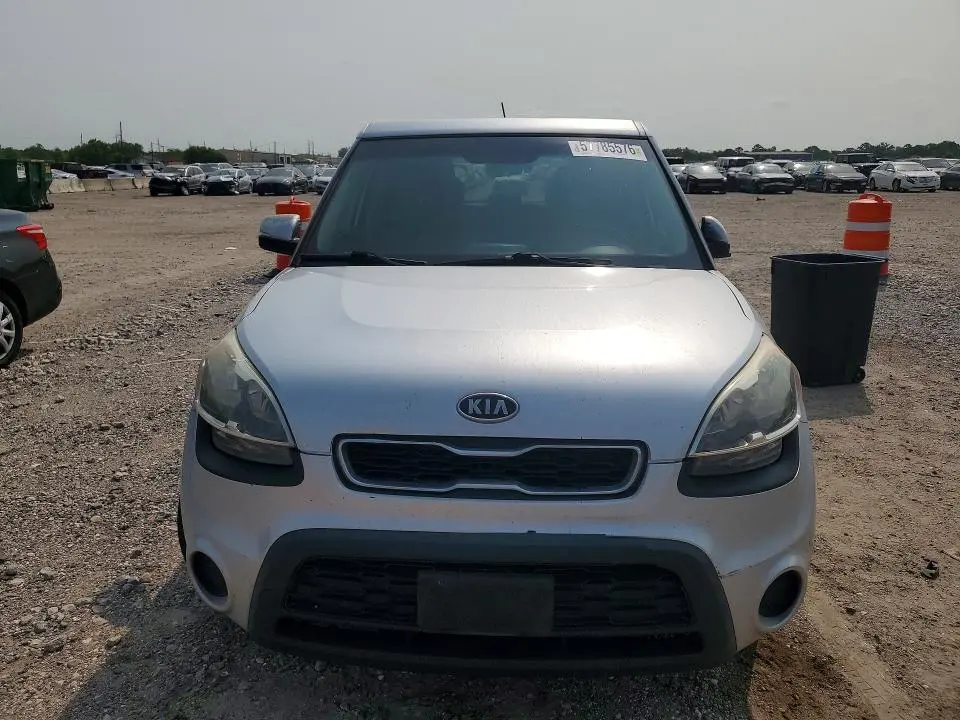 2012 KIA SOUL +  