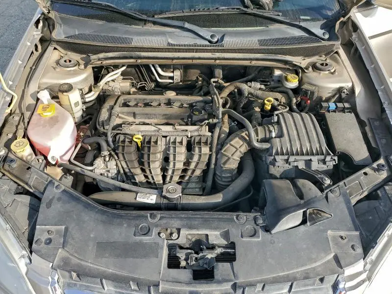 2013 CHRYSLER 200 LX  