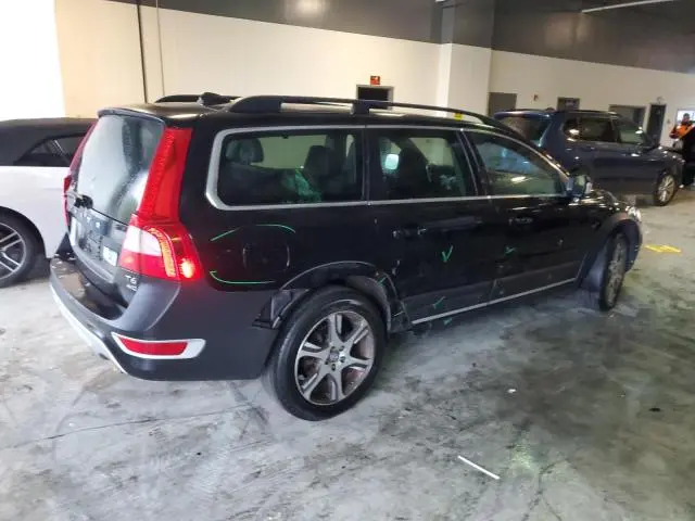 2013 VOLVO XC70 T6  