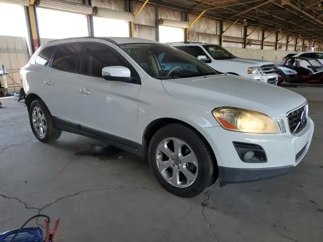 2010 VOLVO XC60 3.2  