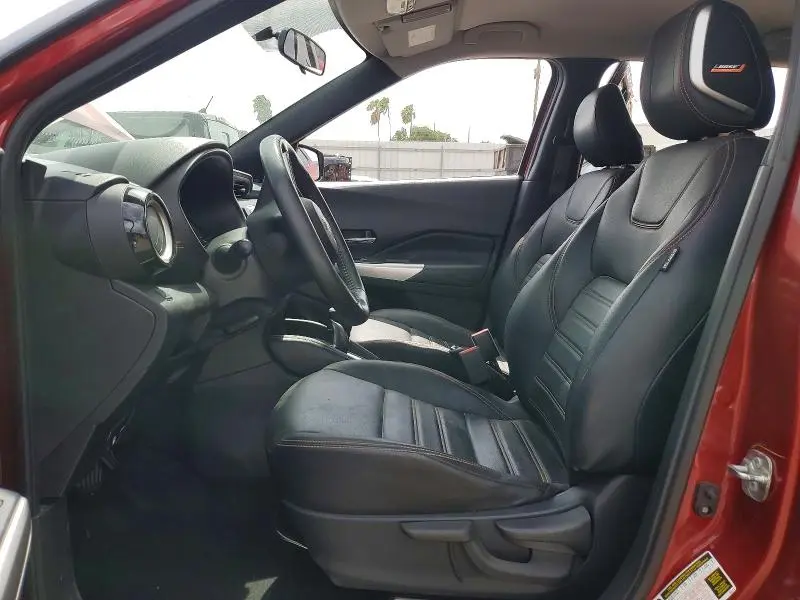 2019 NISSAN KICKS SR  
