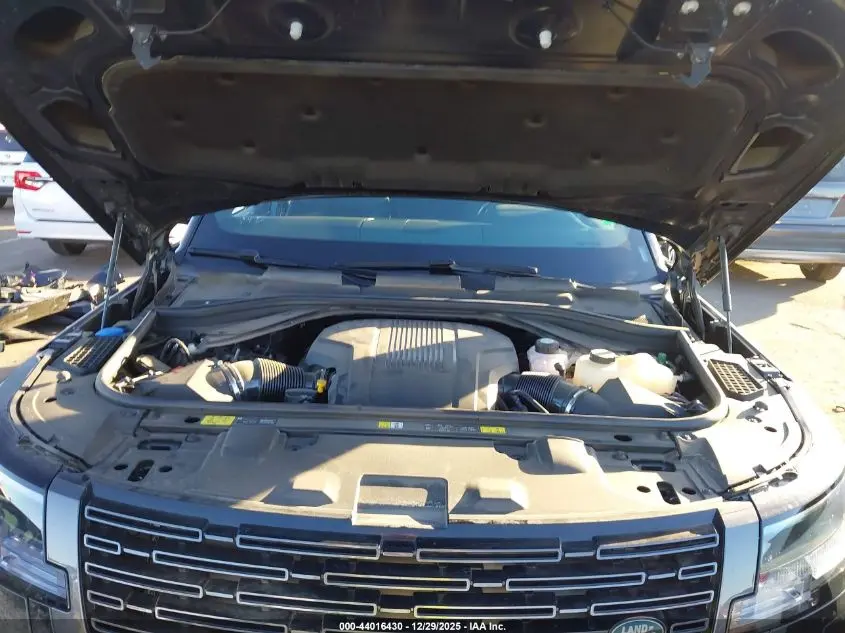 2025 LAND ROVER RANGE ROVER P530 SE 7 SEAT