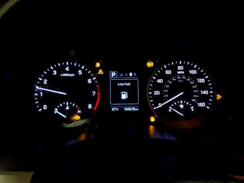 2018 HYUNDAI TUCSON SE  