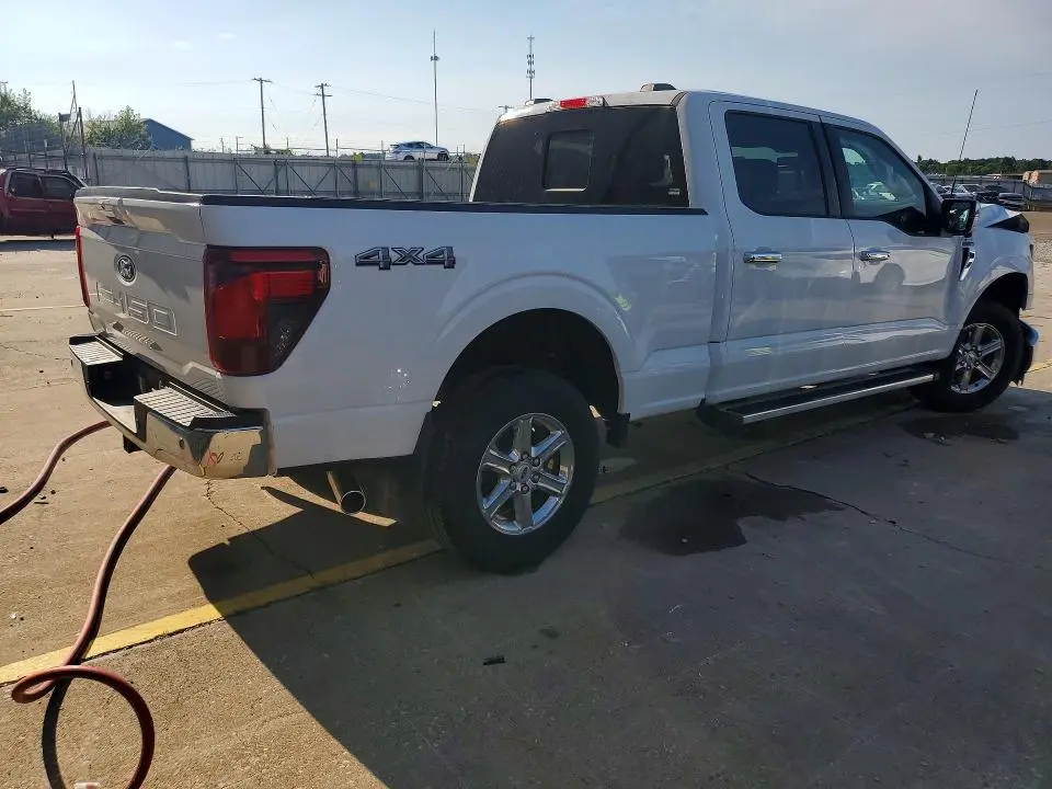 2024 FORD F150 XLT  