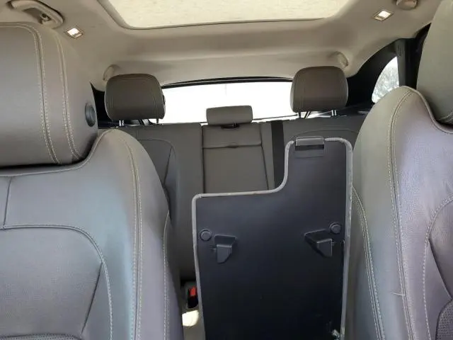 2017 JAGUAR F-PACE R - SPORT  