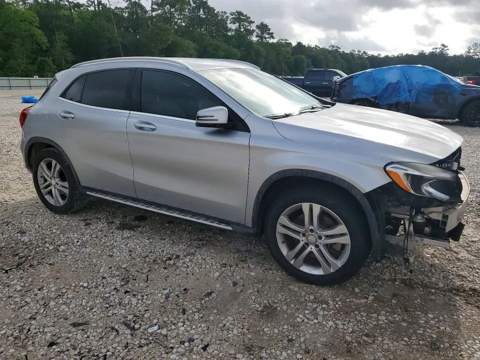 2016 MERCEDES-BENZ GLA 250  