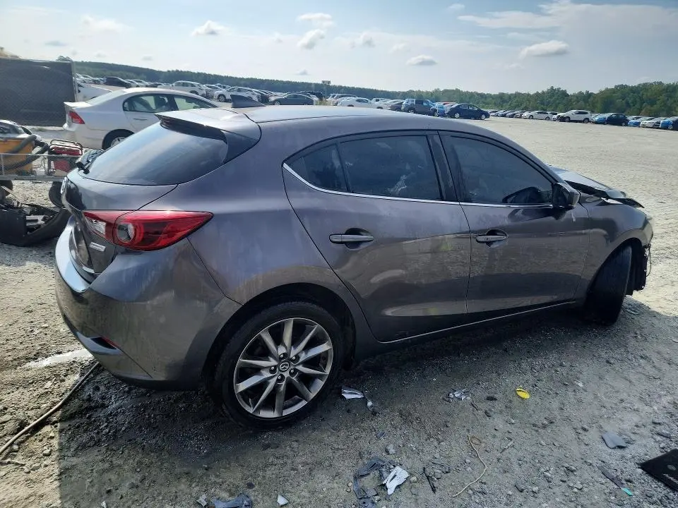 2018 MAZDA 3 GRAND TOURING  