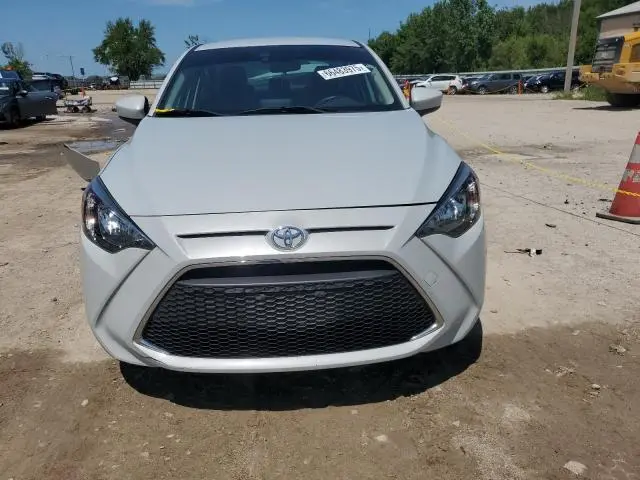 2020 TOYOTA YARIS L  