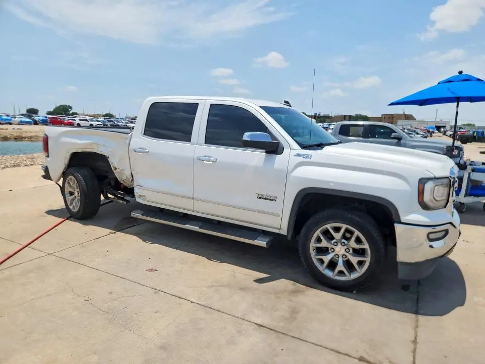 2018 GMC SIERRA K1500 SLT  