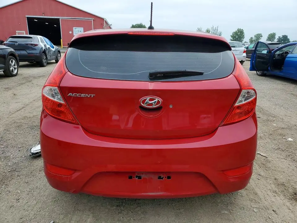 2013 HYUNDAI ACCENT SE  