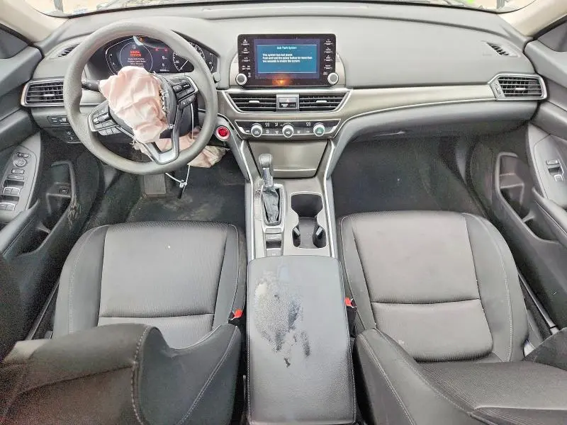 2022 HONDA ACCORD LX  