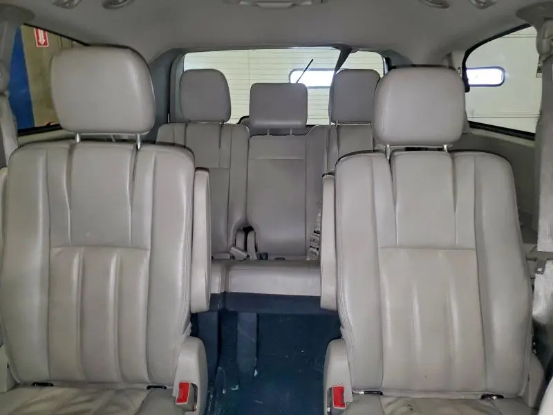 2013 CHRYSLER TOWN & COUNTRY TOURING  