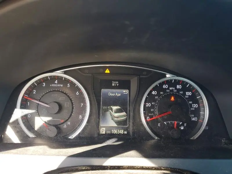 2016 TOYOTA CAMRY LE  