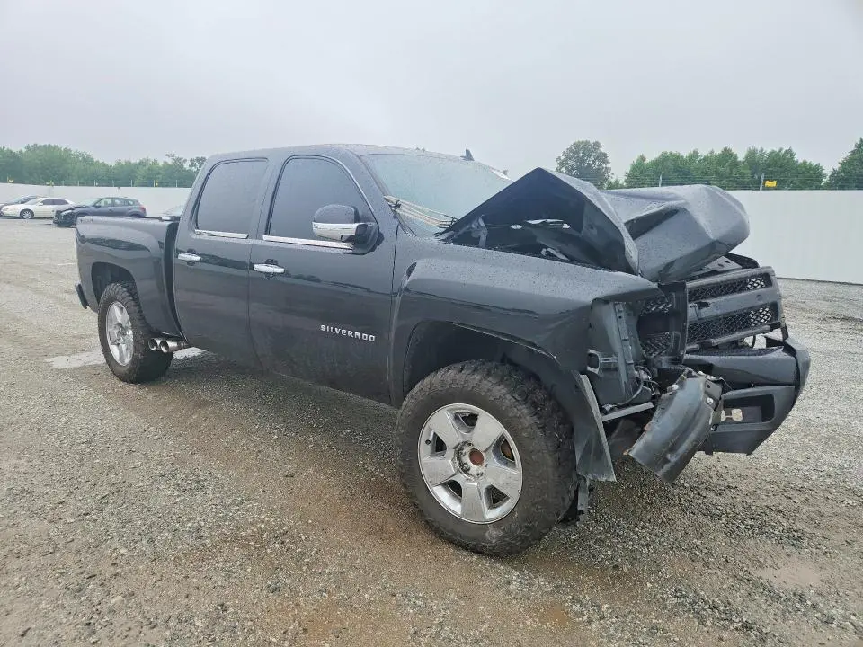 2010 CHEVROLET SILVERADO C1500 LTZ  