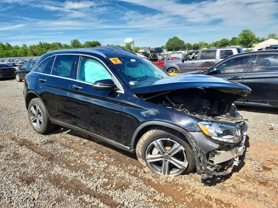 2018 MERCEDES-BENZ GLC 300 4MATIC  
