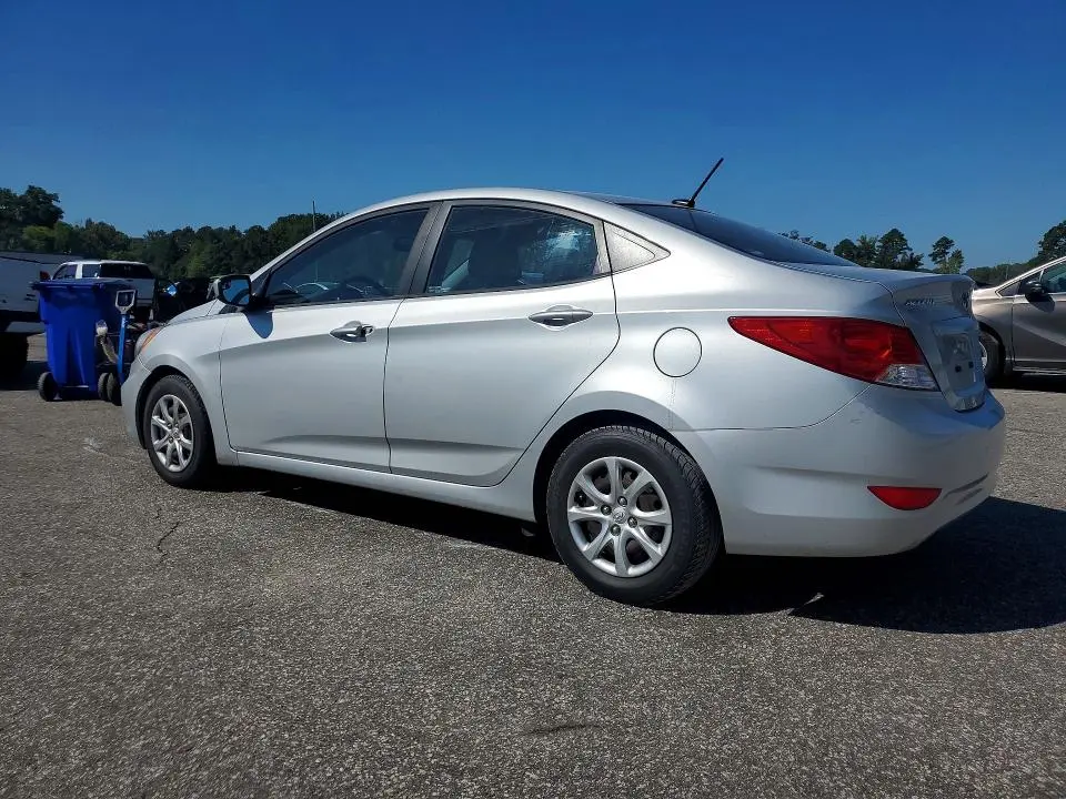 2014 HYUNDAI ACCENT GLS  