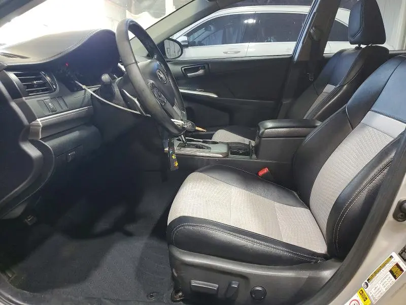 2014 TOYOTA CAMRY SE  